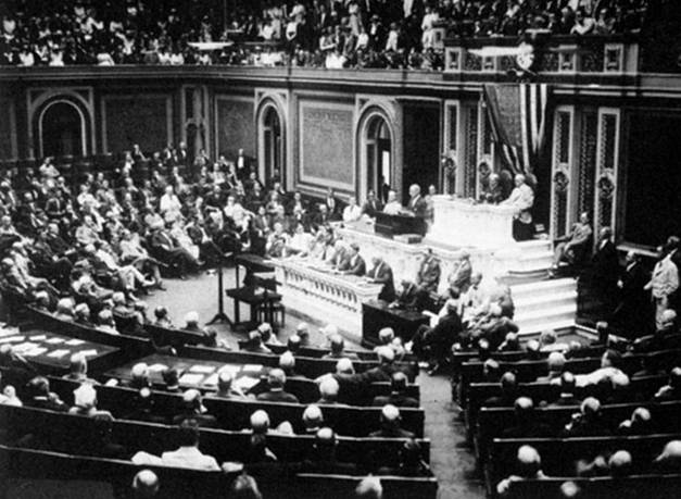 Predsednik Vilson pred Kongresom objavljuje prekid zvanicnih odnosa sa Nemackom 3. februara 1917.