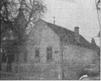 Prva škola u Zemunu pored Nikolajevske crkve